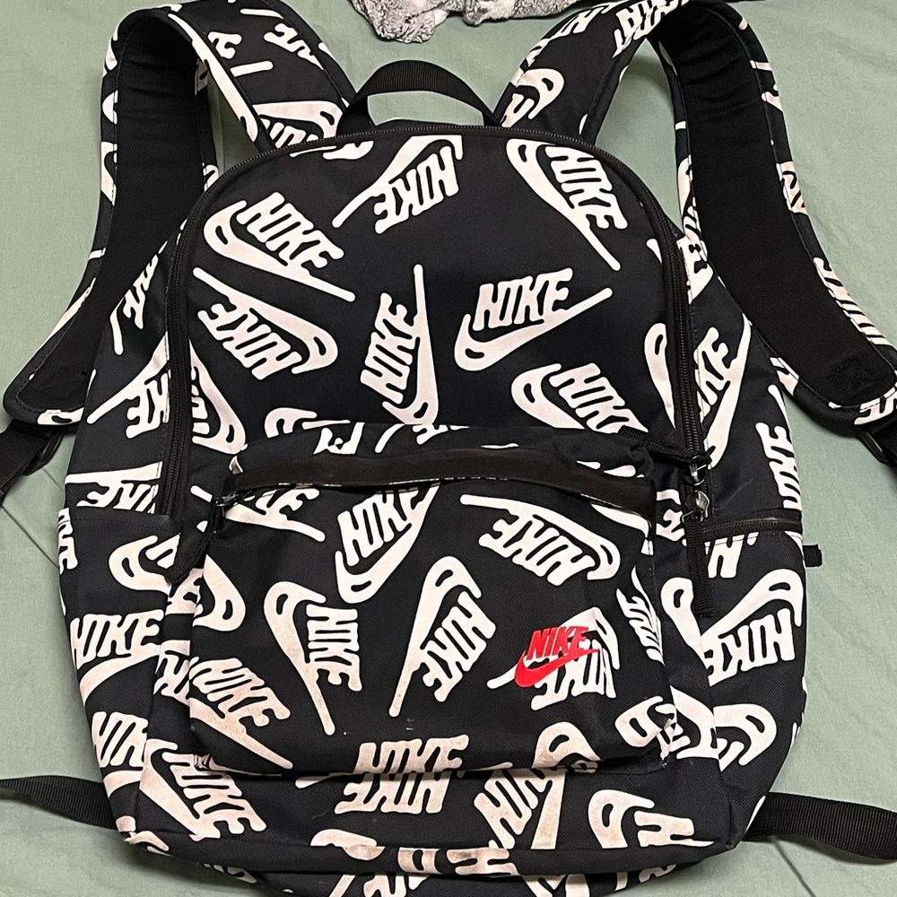Nike Multi-Logo 3 Zipper + Laptop Sleeve & Cup Pocket Backpack